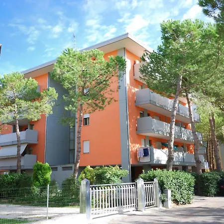 Apartment In Bibione Near Sea Beach Exterior foto